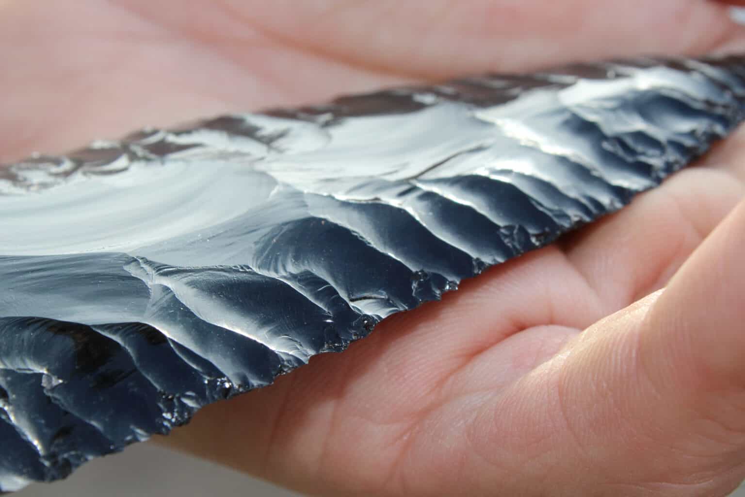 Your Guide To Modern Obsidian Knives (And Where To Buy One)